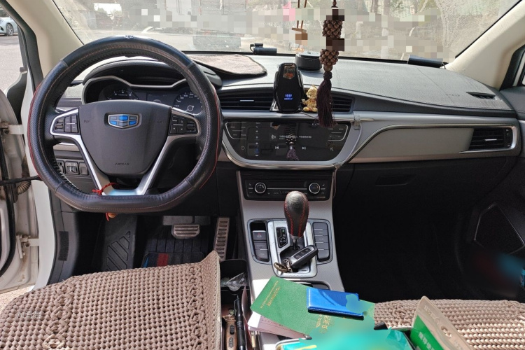 GEELY Emgrand GS 2019 car image #11