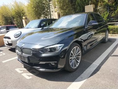 BMW 3 Series 2019 BMW 3 Series 2019 immagine di auto