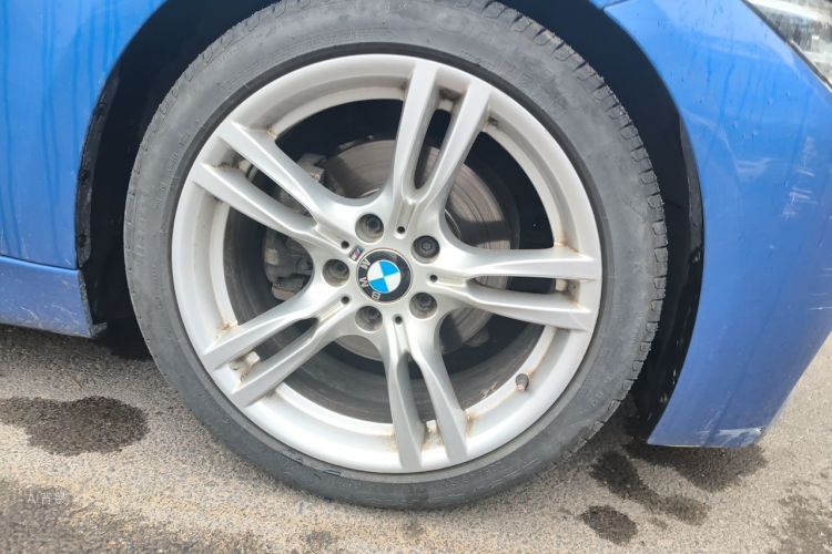 BMW 3 Series 2017 #9 BMW 3 Series 2017 car image #9