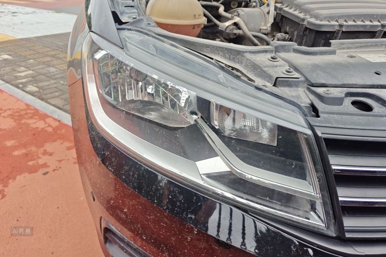 Volkswagen Santana 2019 car image #8