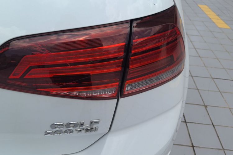 Volkswagen Golf 2020 #8 Volkswagen Golf 2020 car image #8