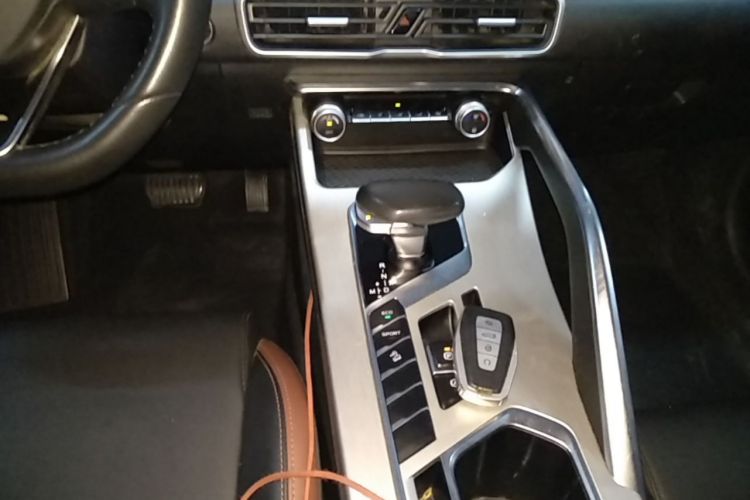 GEELY Coolray 2022 car image #14