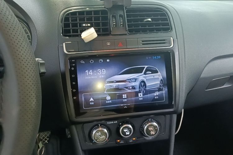 Volkswagen Polo 2016 #17 Volkswagen Polo 2016 car image #17