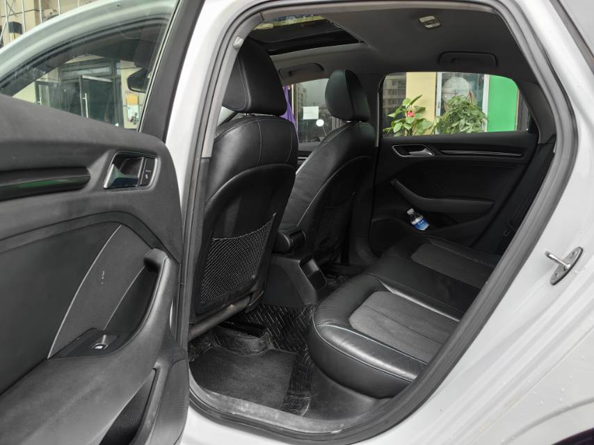 Audi A3 2017 car image #8
