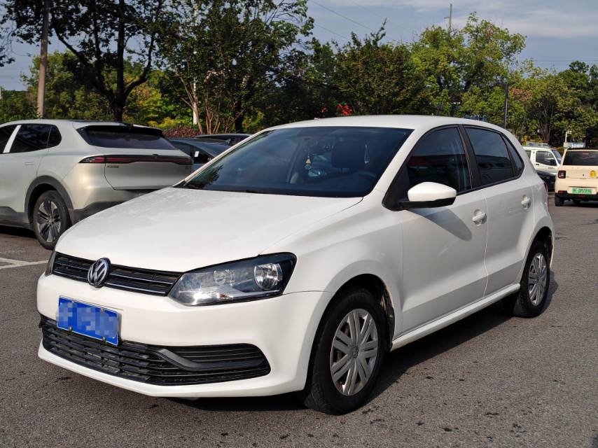Volkswagen Polo 2017 car image 