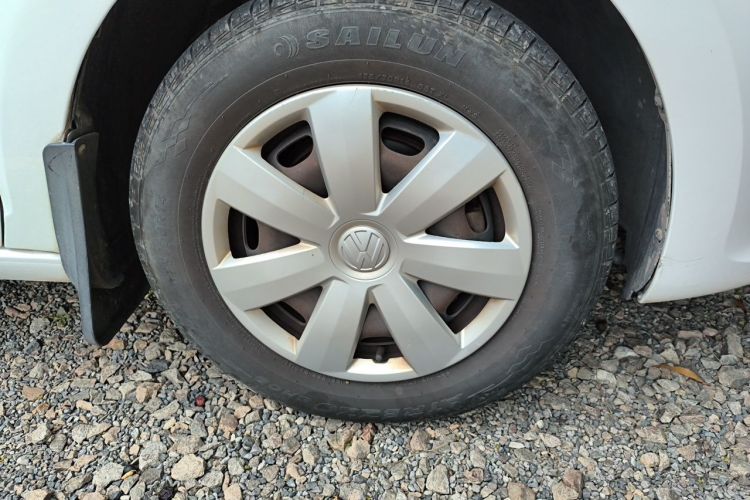 Volkswagen Santana 2016 car image #9