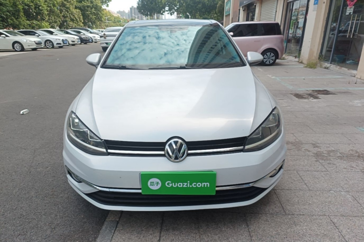 Volkswagen Golf 2020 #3 Volkswagen Golf 2020 car image #3