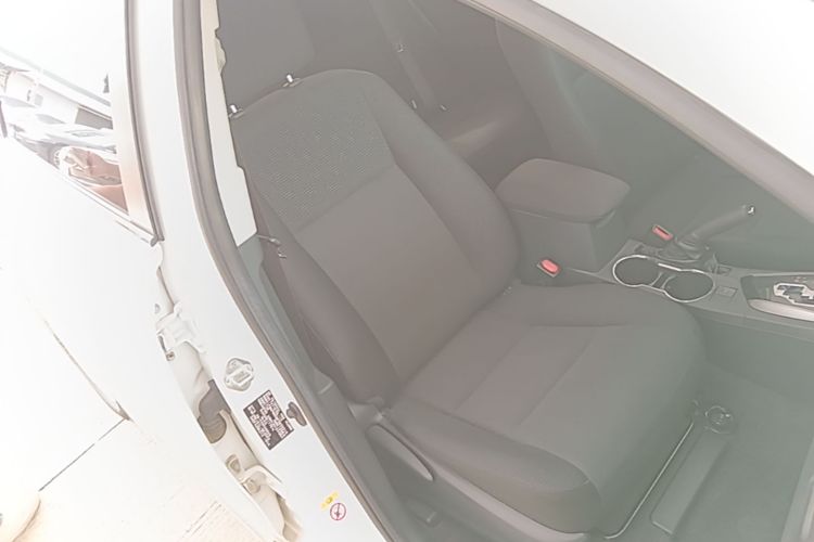 Toyota Corolla 2015 #24 Toyota Corolla 2015 car image #24