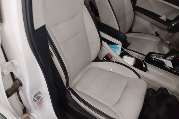 BYD Yuan Pro 2021 immagine di auto #24