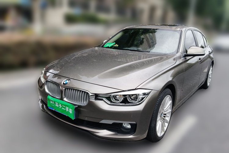 BMW 3 Series 2018 #2 BMW 3 Series 2018 car image #2