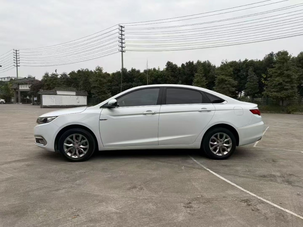 GEELY Emgrand 2017 car image #3