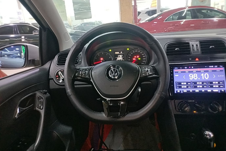 Volkswagen Polo 2016 #11 Volkswagen Polo 2016 car image #11