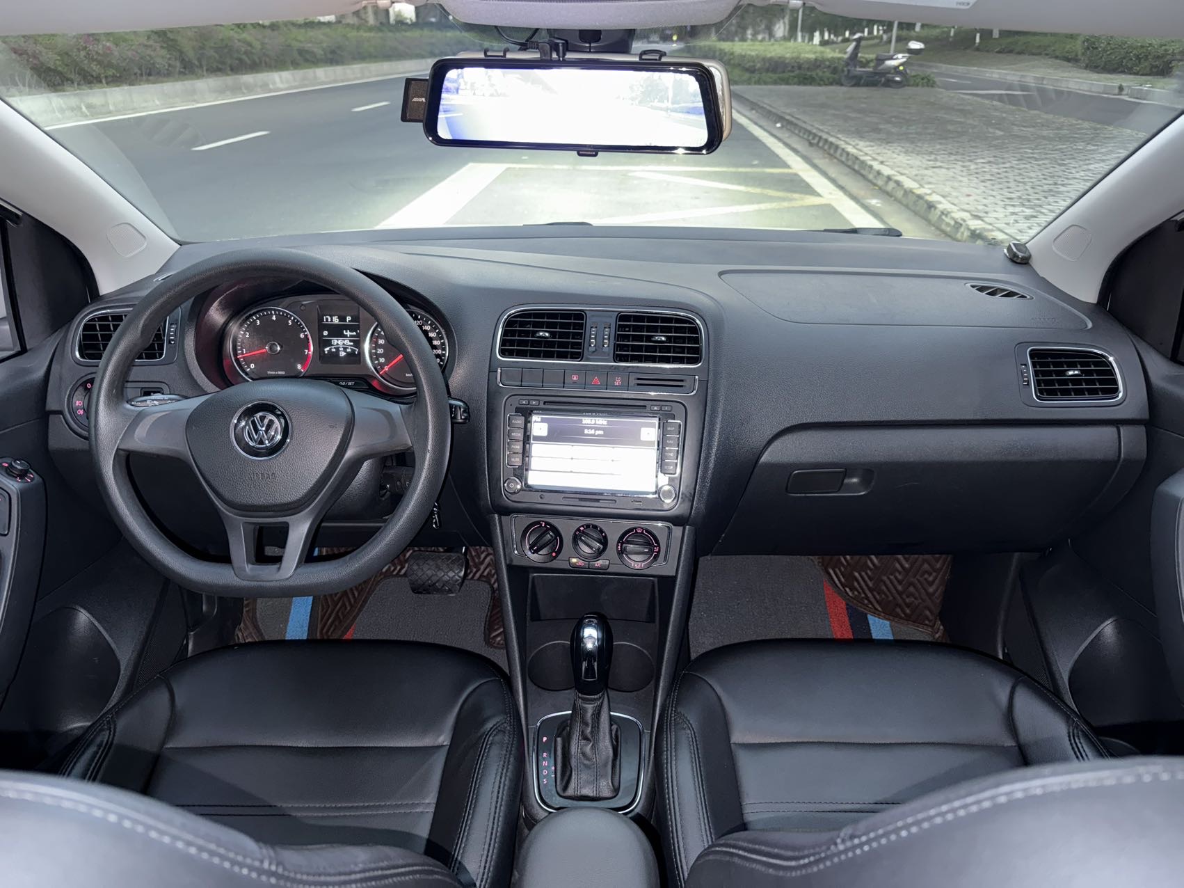 Volkswagen Polo 2015 #10 Volkswagen Polo 2015 immagine di auto #10