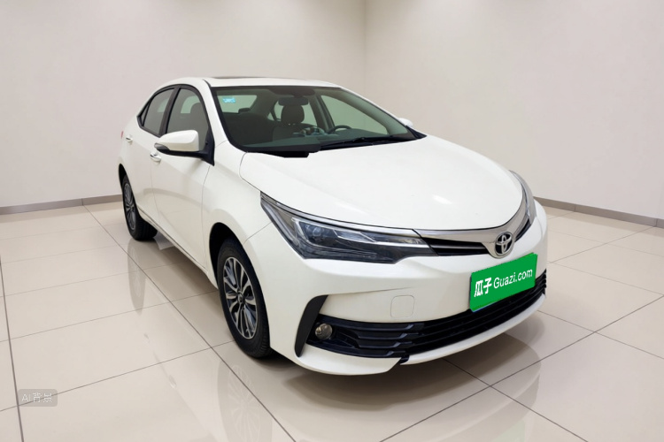 Toyota Corolla 2019 #4 Toyota Corolla 2019 car image #4