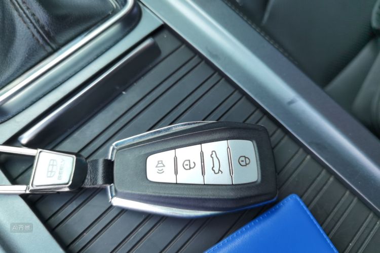 GEELY Emgrand 2020 car image #10