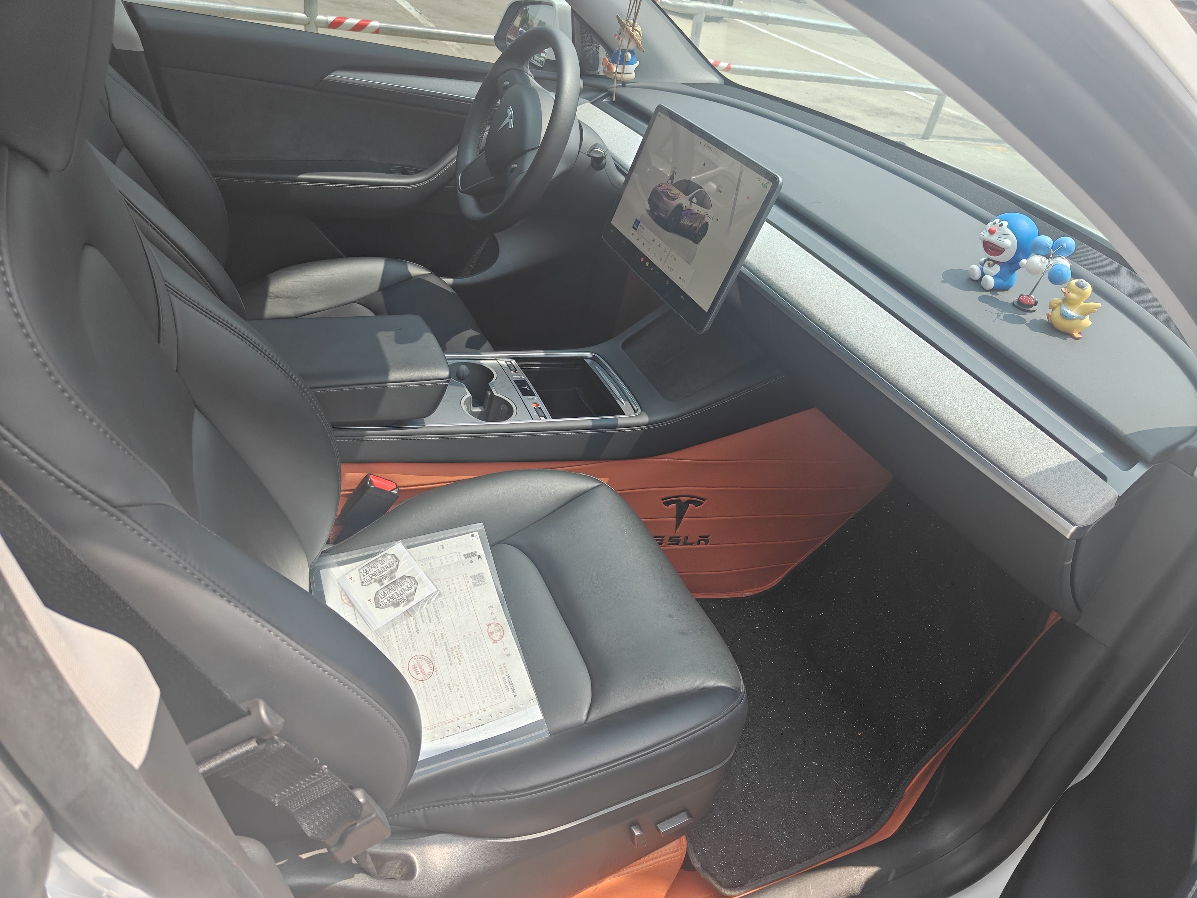 Tesla Model Y 2024 car image #2