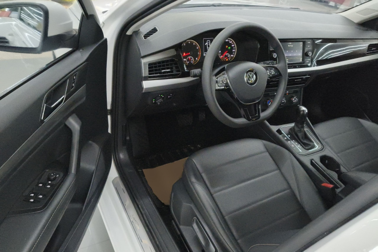 Volkswagen Lavida 2020 imagen de coche #16