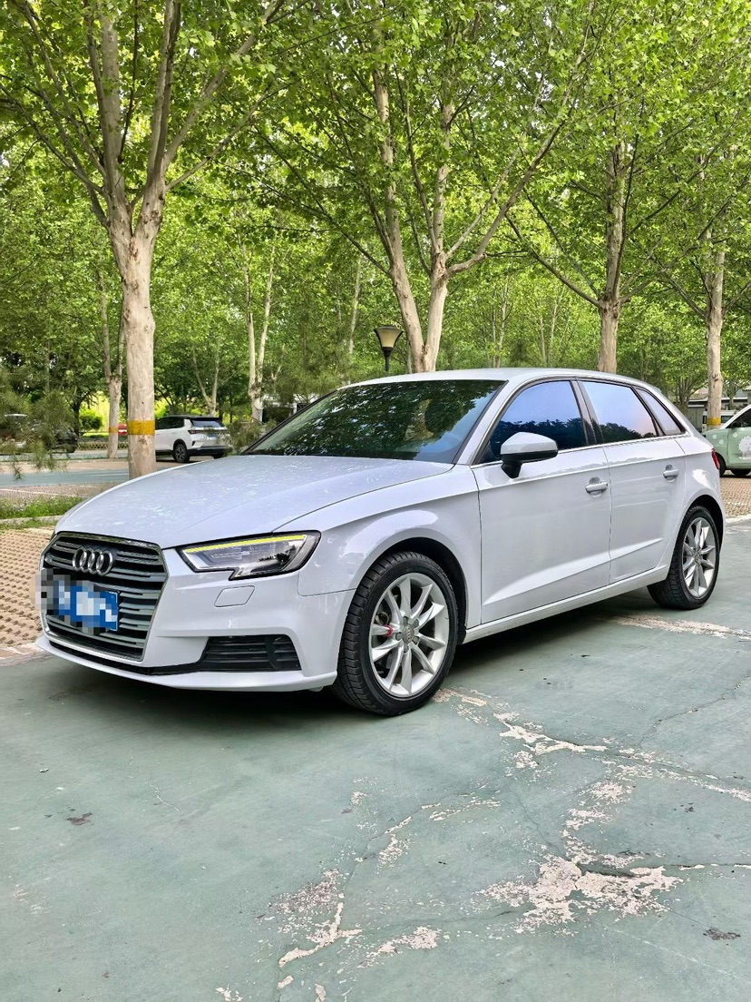 Audi A3 2018 car image 