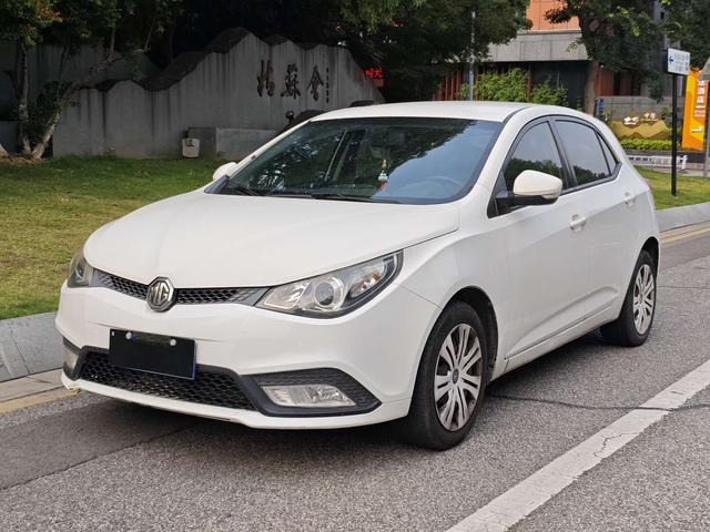 MG 5 2014 car image #16