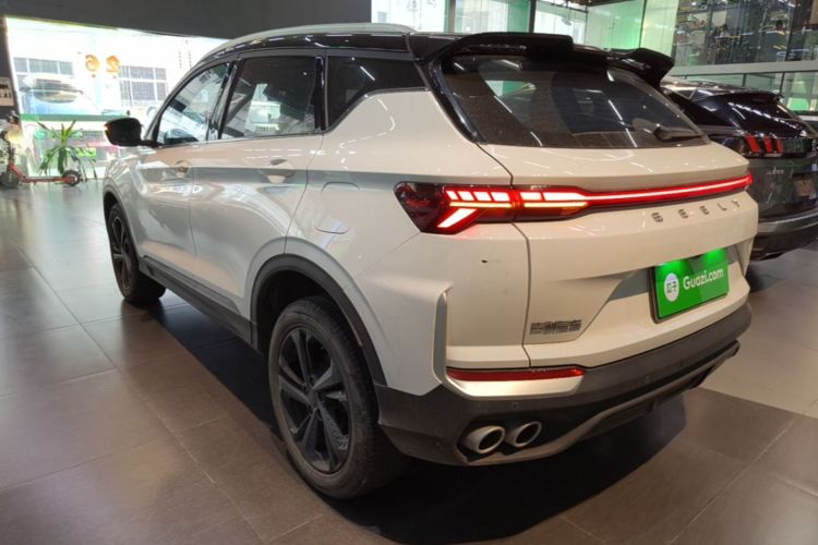 GEELY Coolray 2025 صورة سيارة #7