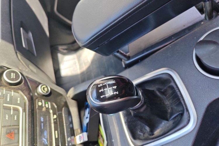 GEELY Vision X6 2017 car image #10