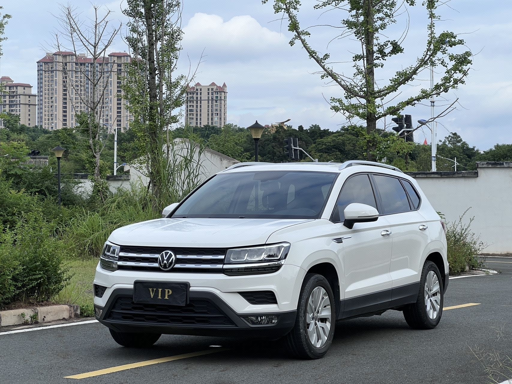 2019 2019 car image