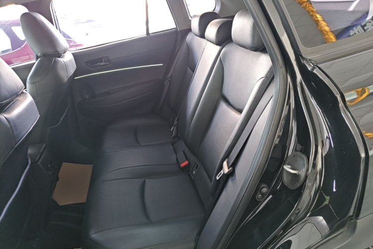 Toyota Corolla Cross 2025 immagine di auto #17
