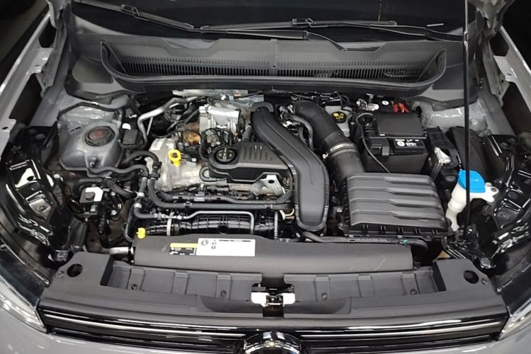 Volkswagen Tharu 2025 car image #22