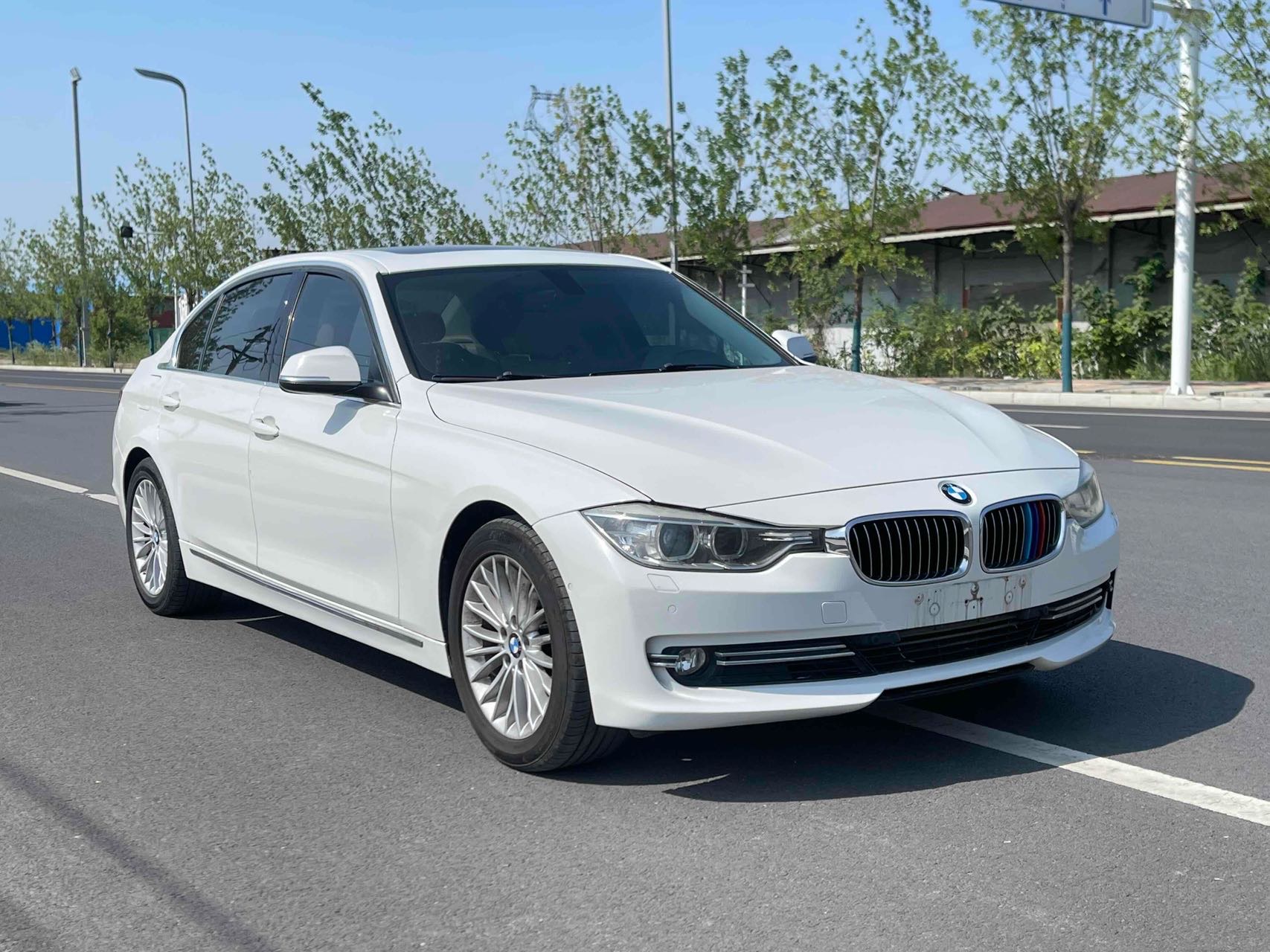 BMW 3 Series 2012 car image #5