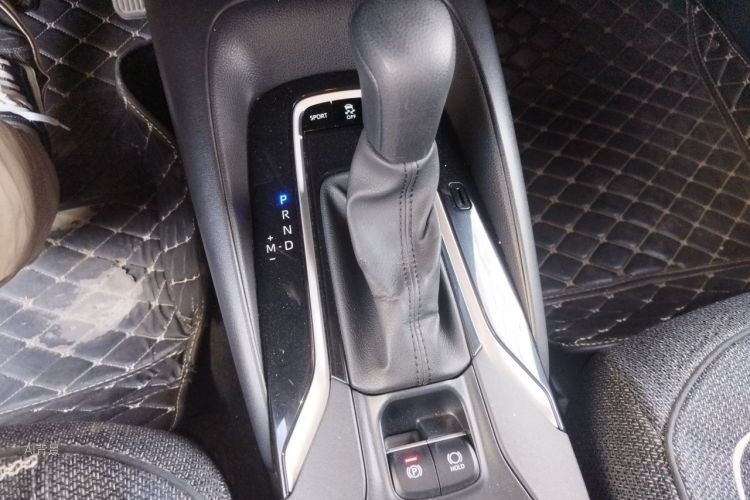 Toyota Corolla 2020 car image #16