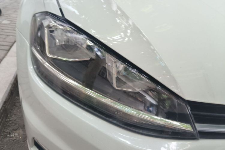 Volkswagen Golf 2020 car image #8