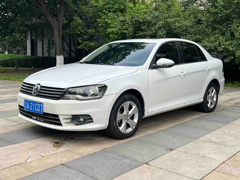 Volkswagen Bora 2016 Volkswagen Bora 2016 صورة سيارة