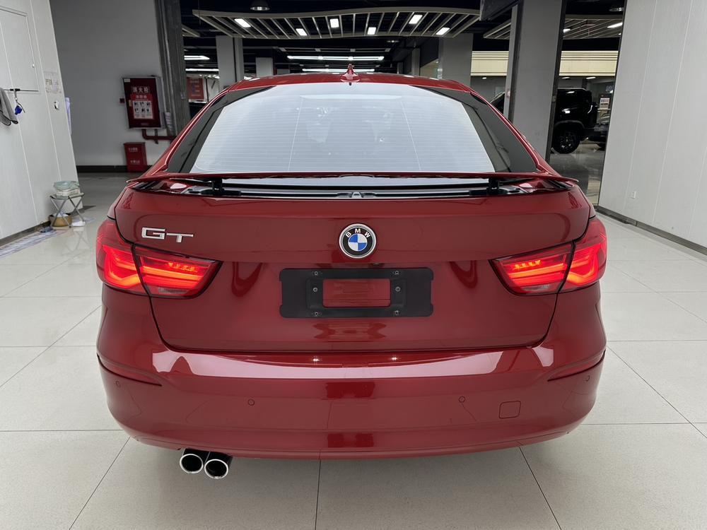 BMW 3 Series GT 2019 صورة سيارة #4
