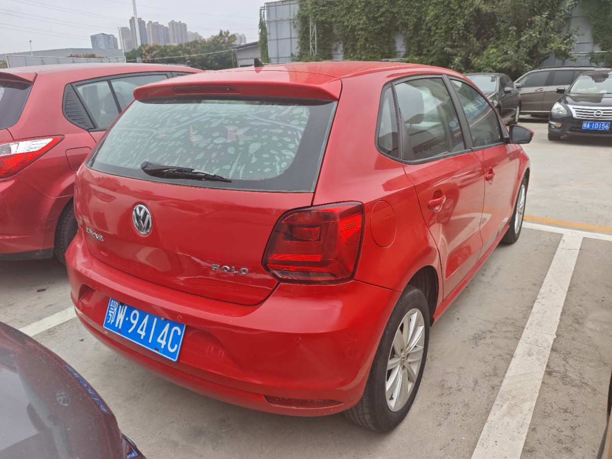 Volkswagen Polo 2014 imagem de carro #3