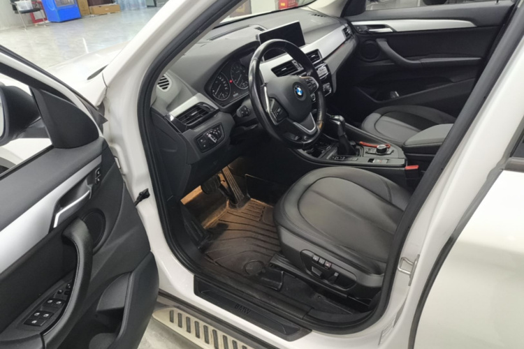 BMW X1 2017 #16 BMW X1 2017 car image #16