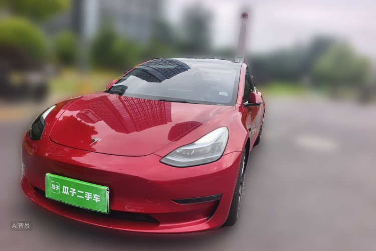 Tesla Model 3 2022 car image #2