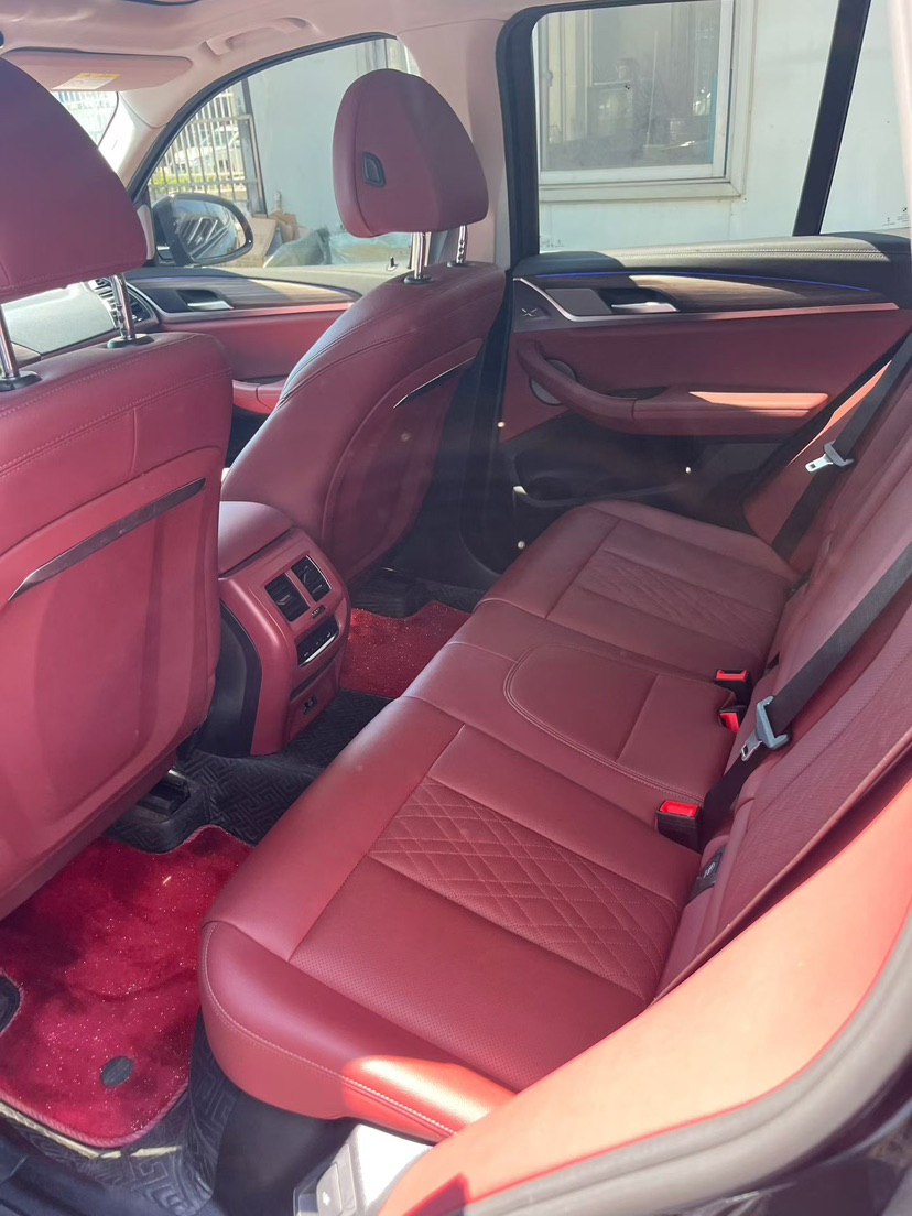 BMW X3 2024 car image #5