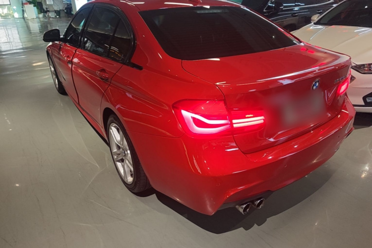 BMW 3 Series 2018 #7 BMW 3 Series 2018 car image #7