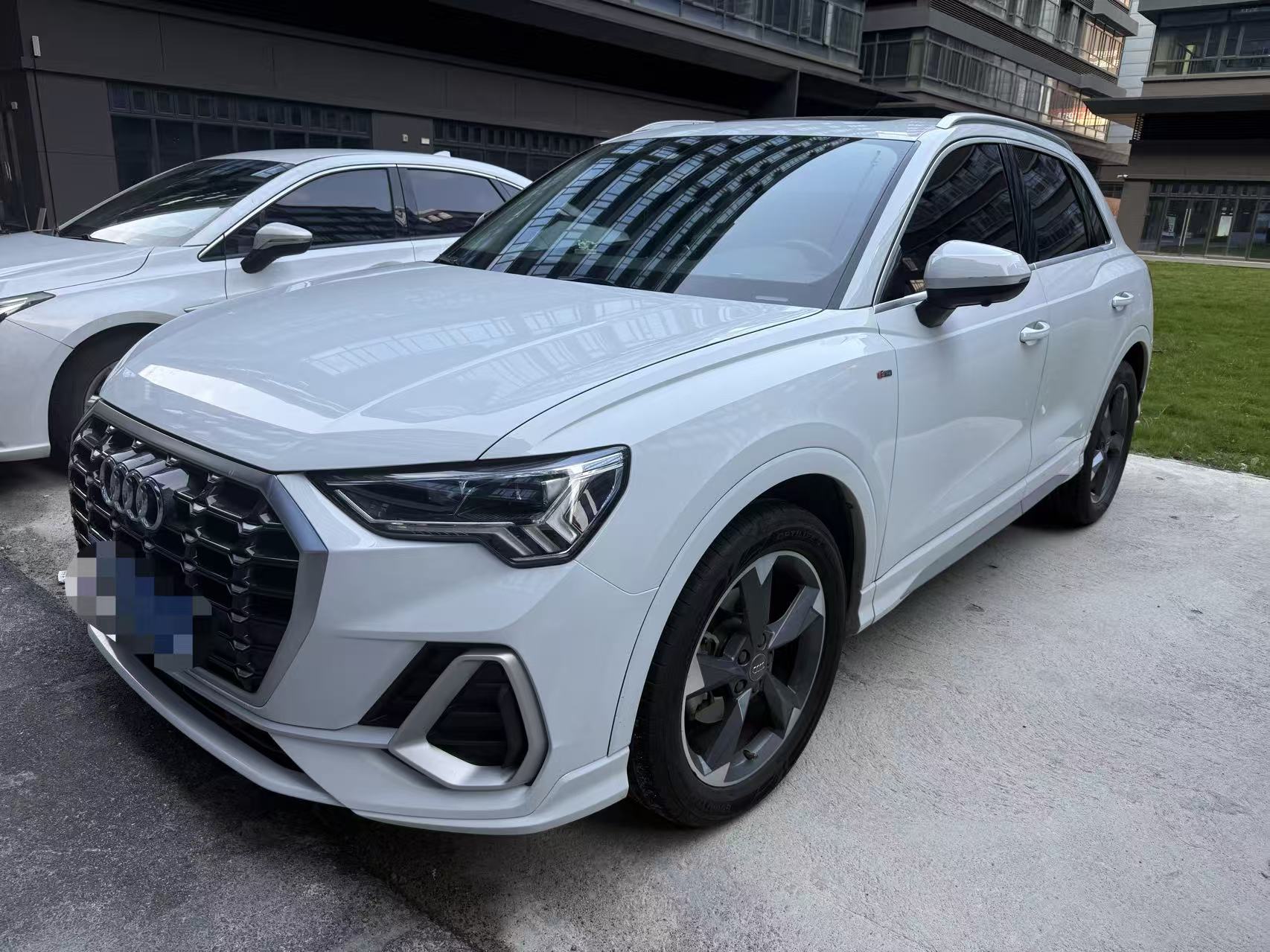 2020 2020 car image