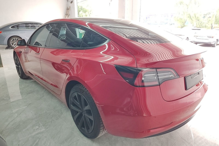 Tesla Model 3 2022 car image #5