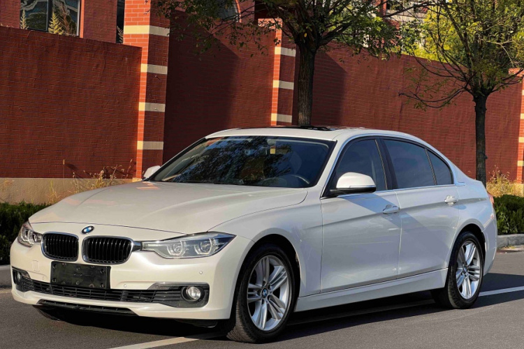BMW 3 Series 2017 #2 BMW 3 Series 2017 imagen de coche #2