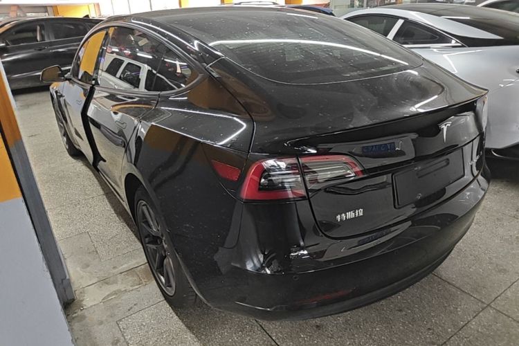 Tesla Model 3 2022 car image #5