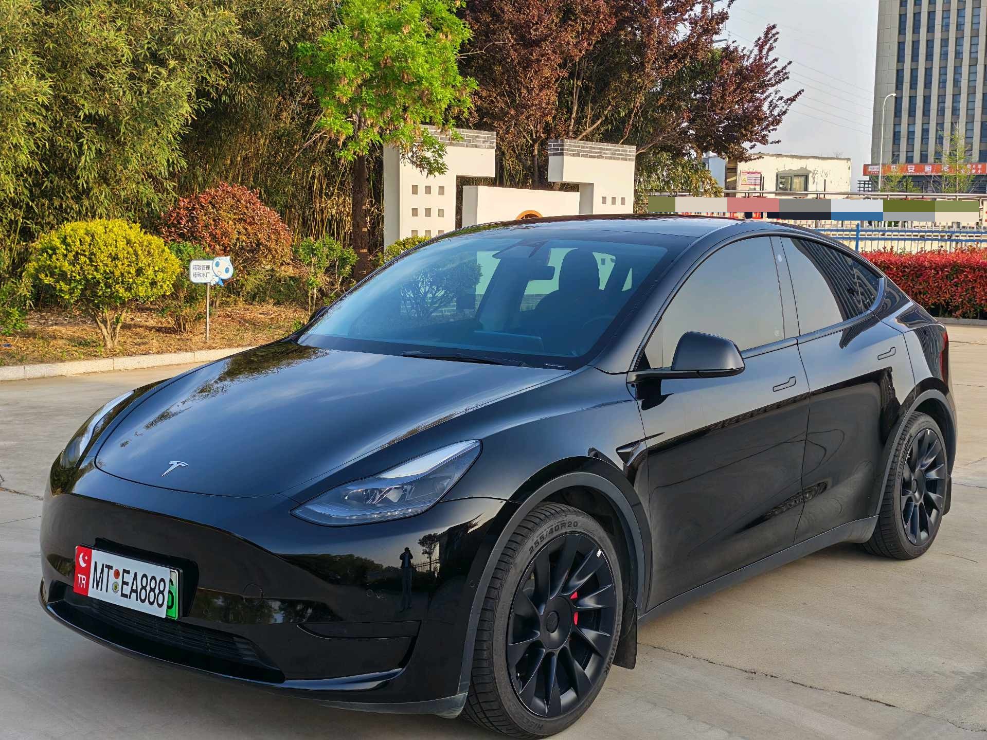 Tesla Model Y 2022 car image 