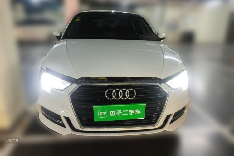 Audi A3 2018 car image #3