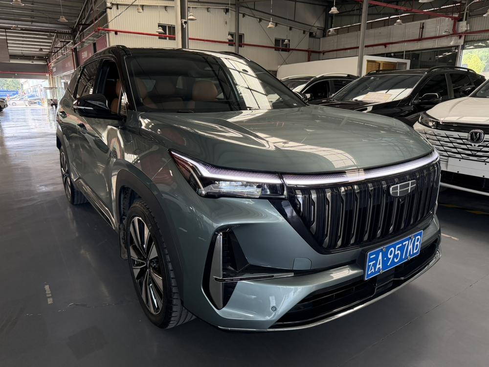 GEELY Boyue L 2025 car image #3