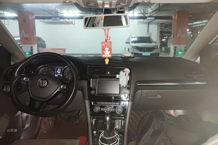 Volkswagen Golf 2016 car image #11