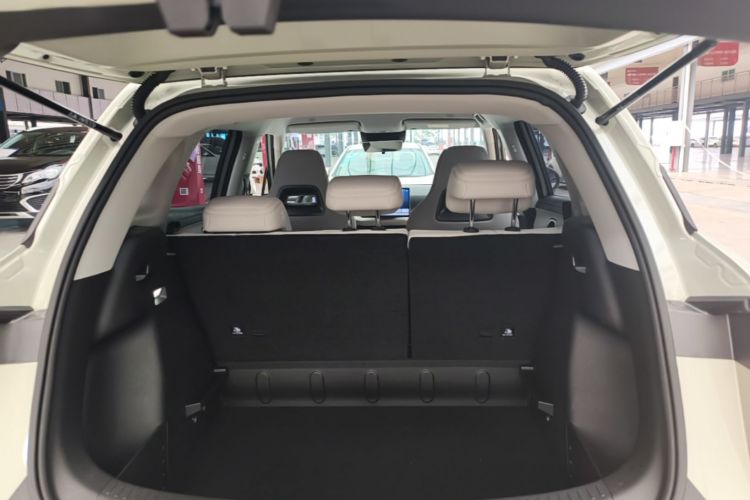 BYD YuanUP 2026 #19 BYD YuanUP 2026 immagine di auto #19