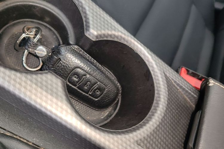 GEELY Emgrand GS 2017 car image #9