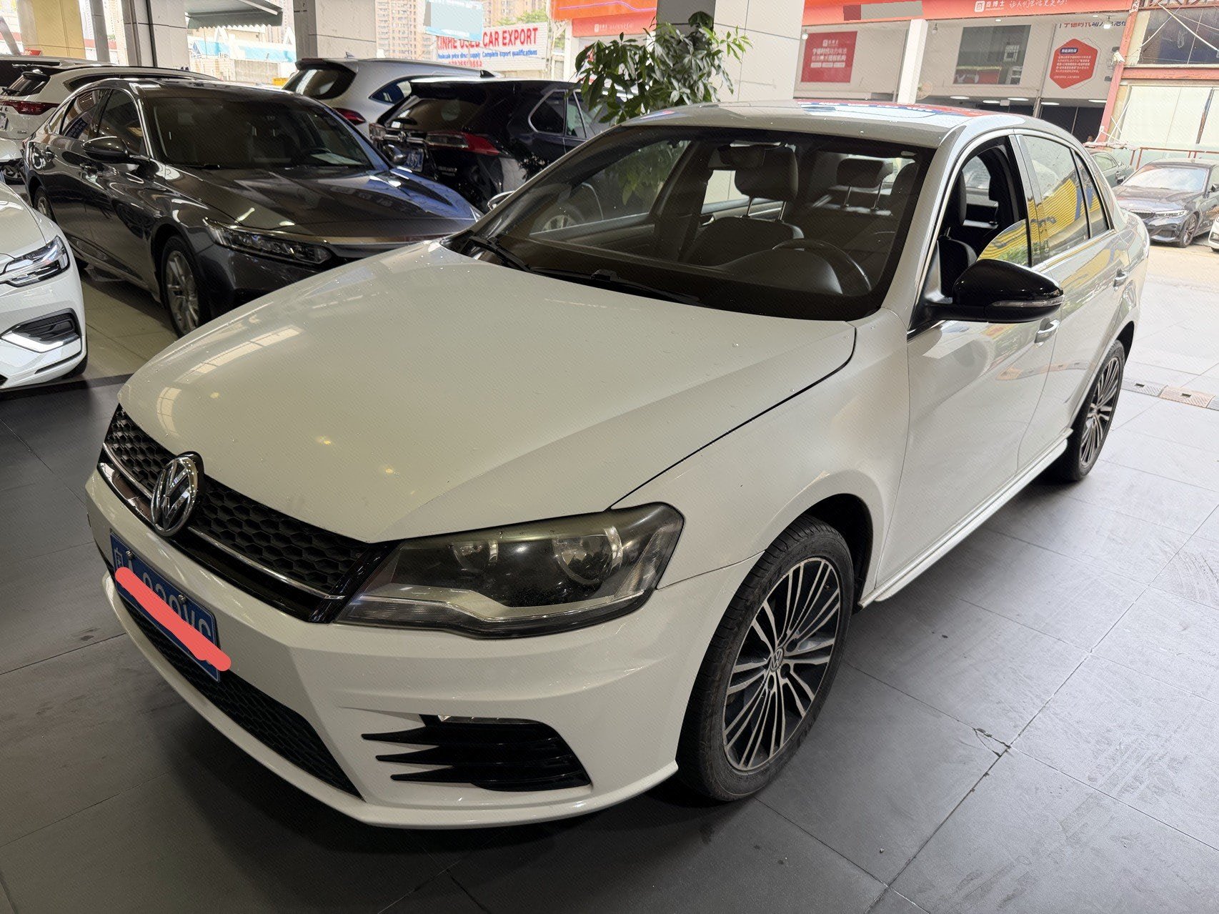 Volkswagen Bora 2015 Volkswagen Bora 2015 car image