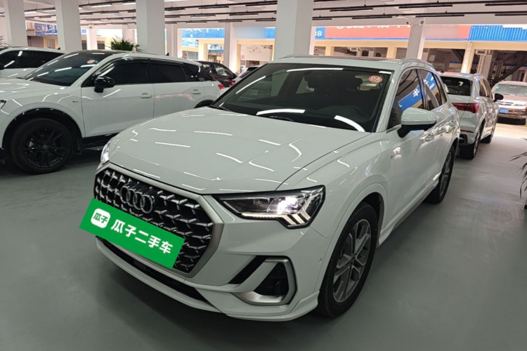 Audi Q3 2024 #2 Audi Q3 2024 car image #2